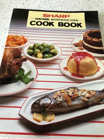 Photo of free microwave cookery book (Woodchurch CH49) #1