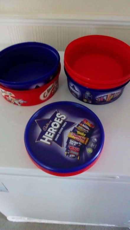 Photo of free Empty Celebrations and Heroes Containers (CT9) #1
