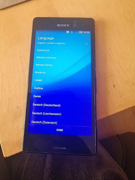 Photo of free Sony smartphone (Leicester LE7) #1