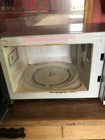 Photo of free Microwave oven (Sprowston NR7) #2