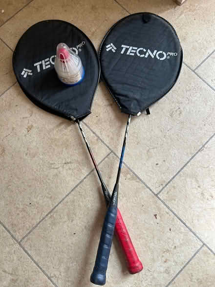 Photo of free Badminton Raquets (IP4) #1