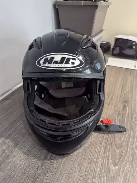 Photo of free Motorcycle Helmet (Po7 7ae) #2