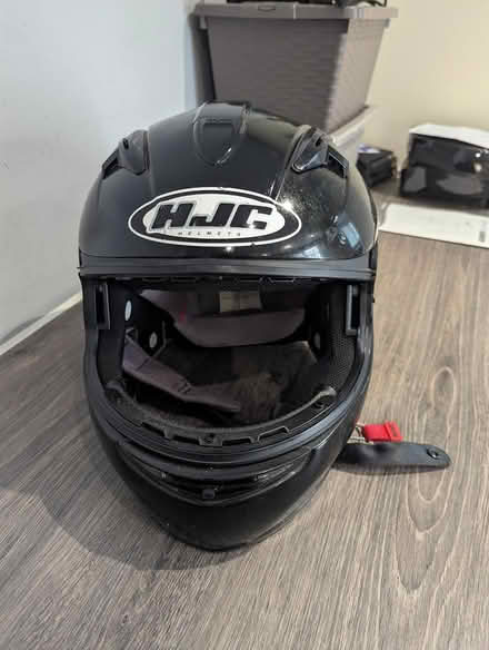 Photo of free Motorcycle Helmet (Po7 7ae) #2