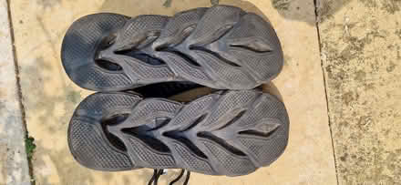 Photo of free Trainer type shoes. (Shelton Lock DE24) #3