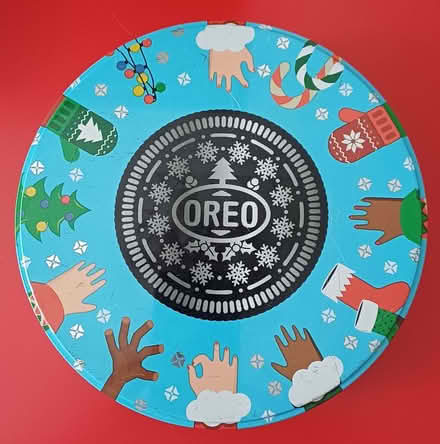Photo of free Empty Oreo Biscuit Tin (Bradbourne Lakes TN13) #1