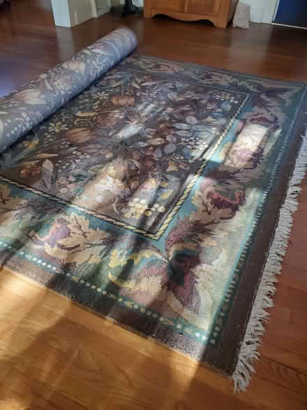 Photo of free 8' x 11' carpet (Ravenna) #2