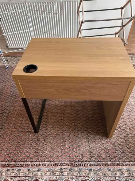 Photo of free Small desk (E95JX) #3