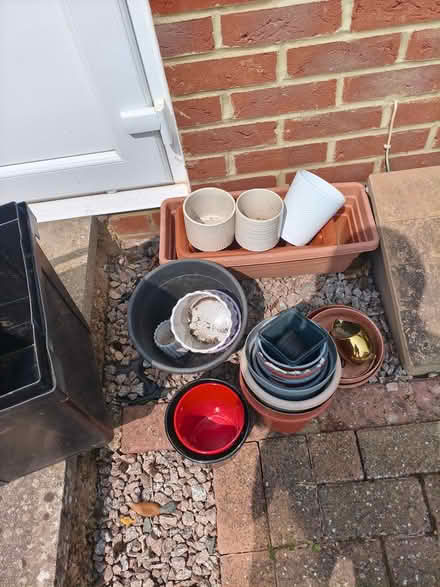 Photo of free Flower pots (Leverington PE13) #1