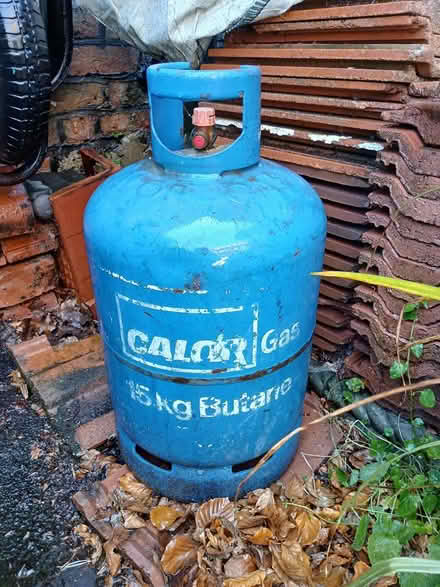 Photo of free calor gas 15kg canister (Claughton CH43) #1