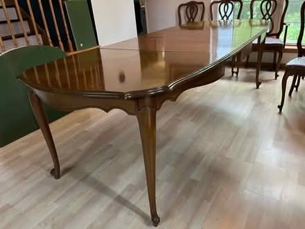 Photo of free Dining tablw with 6 chairs (carpentersville) #2