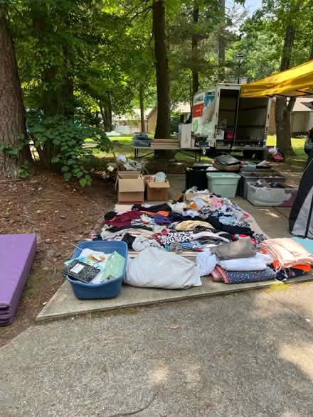 Photo of free curb alert (Raleigh Area I’m near Capital) #4