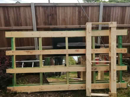 Photo of free Large pallet and part pallet (Wicklewood NR18) #1
