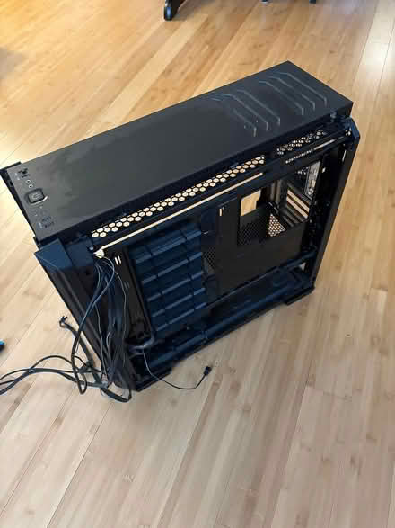 Photo of free Be Quiet Computer Case (Battery Park City) #4