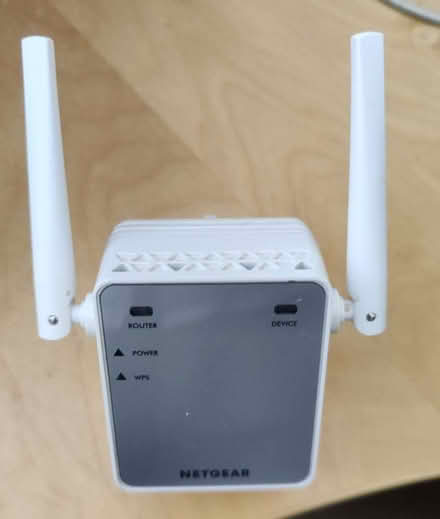 Photo of free Netgear WiFi Extender (Theale RG7) #1