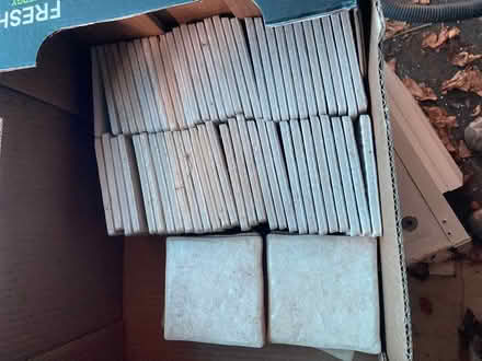 Photo of free Cream ceramic tiles (De55 6GW) #2