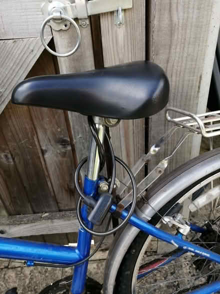 Photo of free Female 15-speed bike (Peterhouse Mews CB4) #4