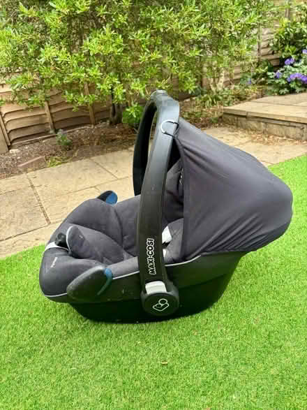 Photo of free Pebble Plus Maxi Cosi CarSeat/Carrier (Twerton) #1