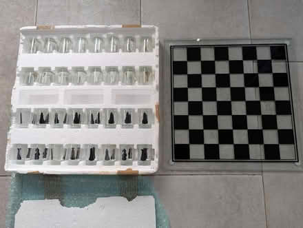 Photo of free Glass Chess Set (Longley S5) #1