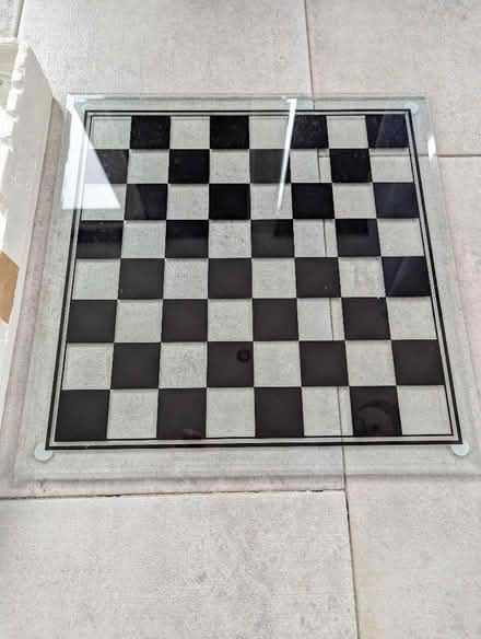 Photo of free Glass Chess Set (Longley S5) #2