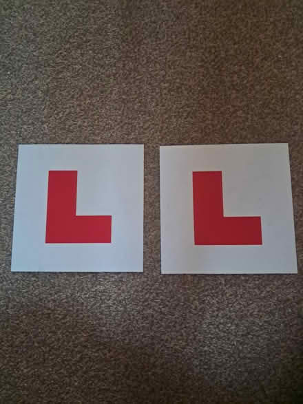 Photo of free Magnetic L Plates (Phoenix Drive ME18) #1