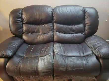 Photo of free loves eat and chair (Barrhaven) #2