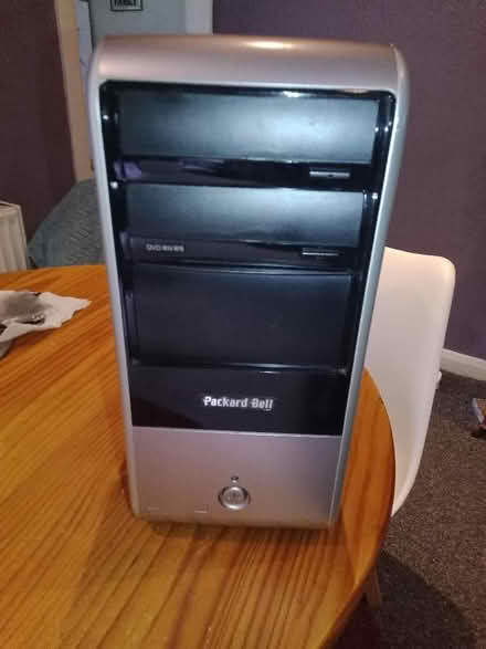 Photo of free Windows 10 Desktop Computer i3 (Walton on the Hill L4) #1