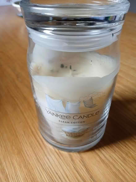 Photo of free Clean Cotton YANKEE CANDLE (Parkhead EH11) #1