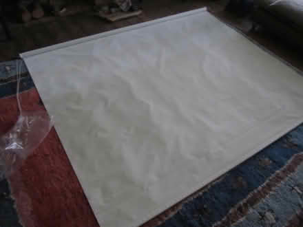 Photo of free 1 x blackout roller blind (Finchley N12) #1