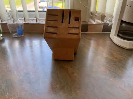 Photo of free Knife block (Hitchin) #2
