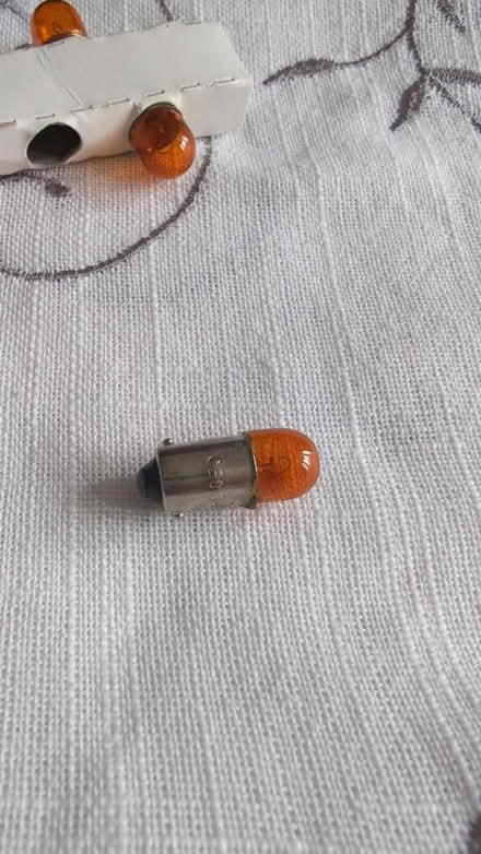Photo of free Small orange bulbs (RG1, reading) #2