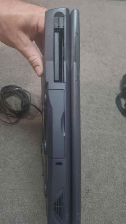 Photo of free VERY OLD laptop (Willenhall, WV12) #4