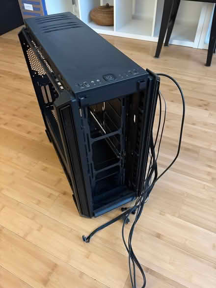 Photo of free Be Quiet Computer Case (Battery Park City) #2