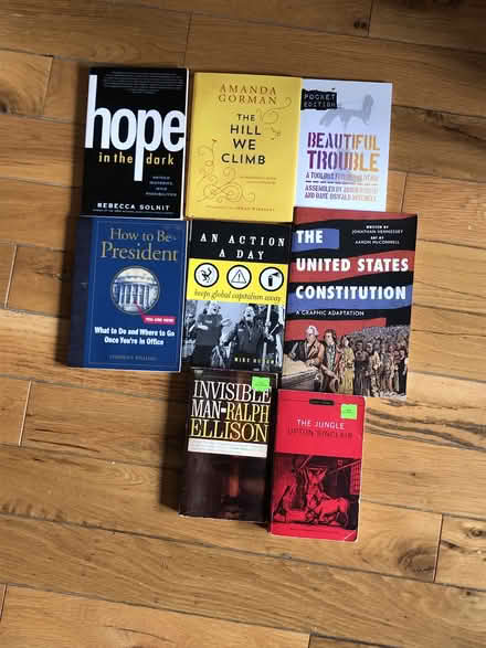 Photo of free political books (Washington Heights) #1