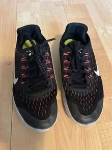 Photo of free Ladies running walking shoes size 8 (L5L 5P5) #1