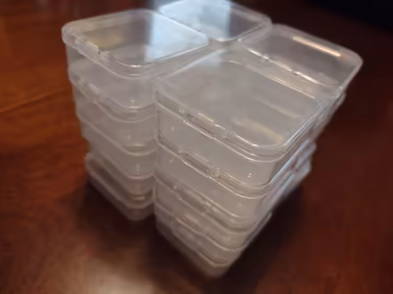 Photo of free Small Plastic Containers (Wrigleyville) #2