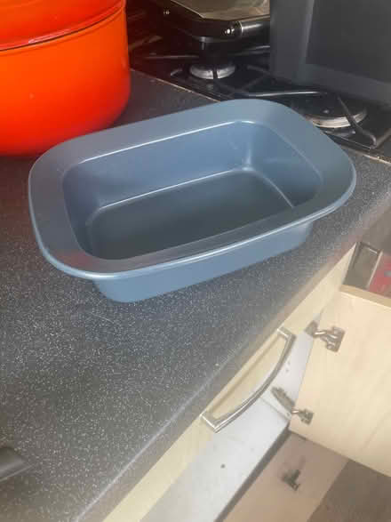Photo of free Cake/Bread tin (WA12) #1