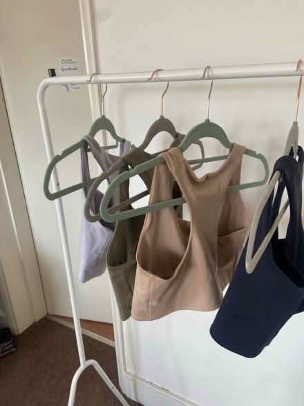 Photo of free Sports bra size UK 10-12 (E5) #2
