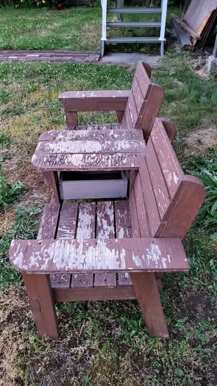 Photo of free homemade garden bench (Close to Duthie and Halifax) #1