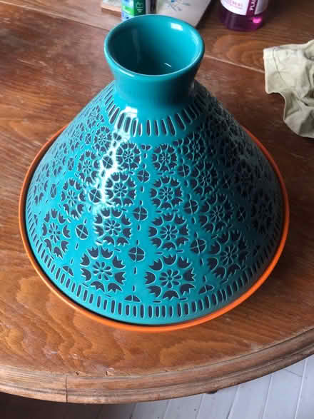 Photo of free Large tagine (BS23) #1