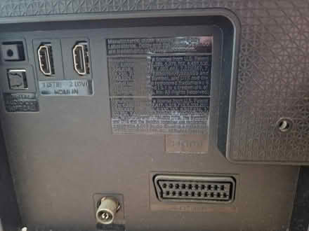 Photo of free Samsung 24 inch TV (Kidsgrove ST7) #3