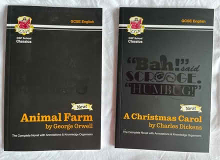 Photo of free GCSE English Lit revision guides (Myton Park CV32) #1