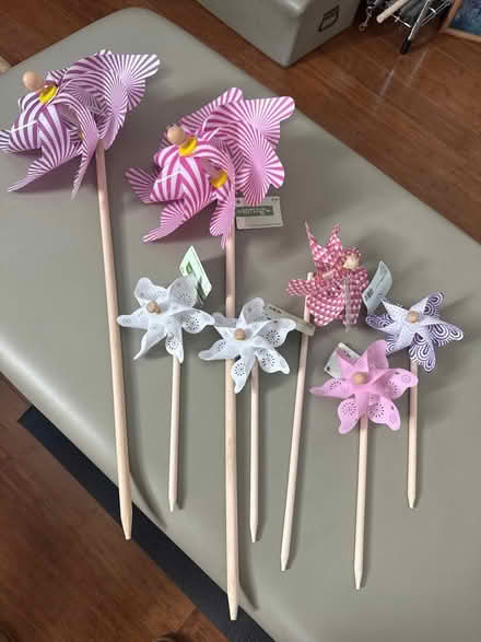 Photo of free New pinwheels (95070) #1