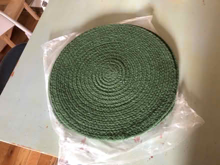 Photo of free sets of kitchen placemats (Washington Heights) #2