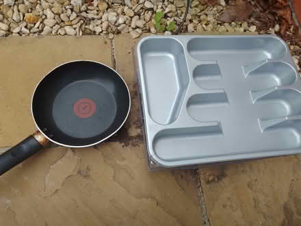 Photo of free Frying pan, cutlery sorters (Summertown OX2) #1