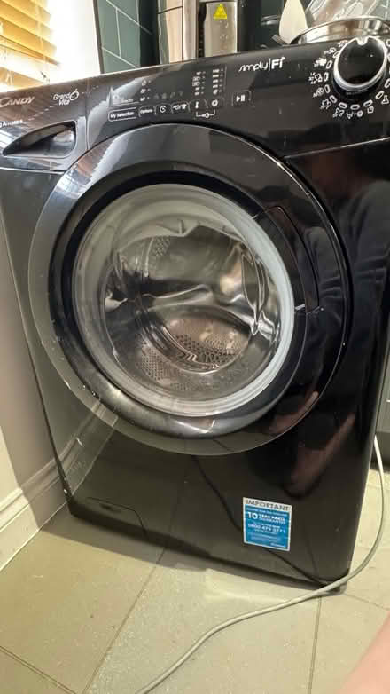 Photo of free Washing machine (Nuneaton CV10) #2
