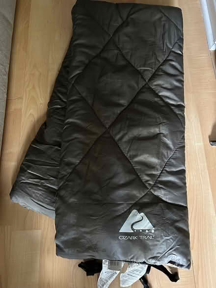 Photo of free Sleeping bag (L5L 5P5) #1