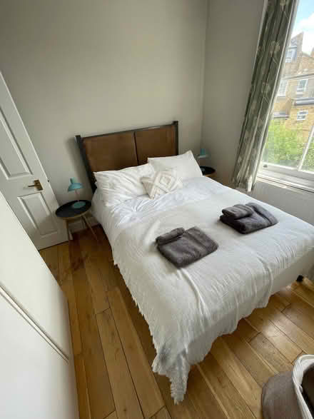 Photo of free double bed, sofa, .. (Earls Court SW5) #4