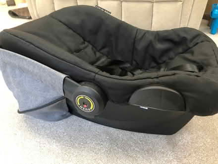 Photo of free Baby car seat (Central Liverpool L1) #1
