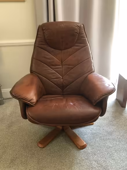 Photo of free Leather reclining chair (CM8 Witham) #1