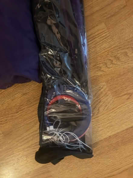 Photo of free Beach tent and kite (Wandsworth SW18) #2